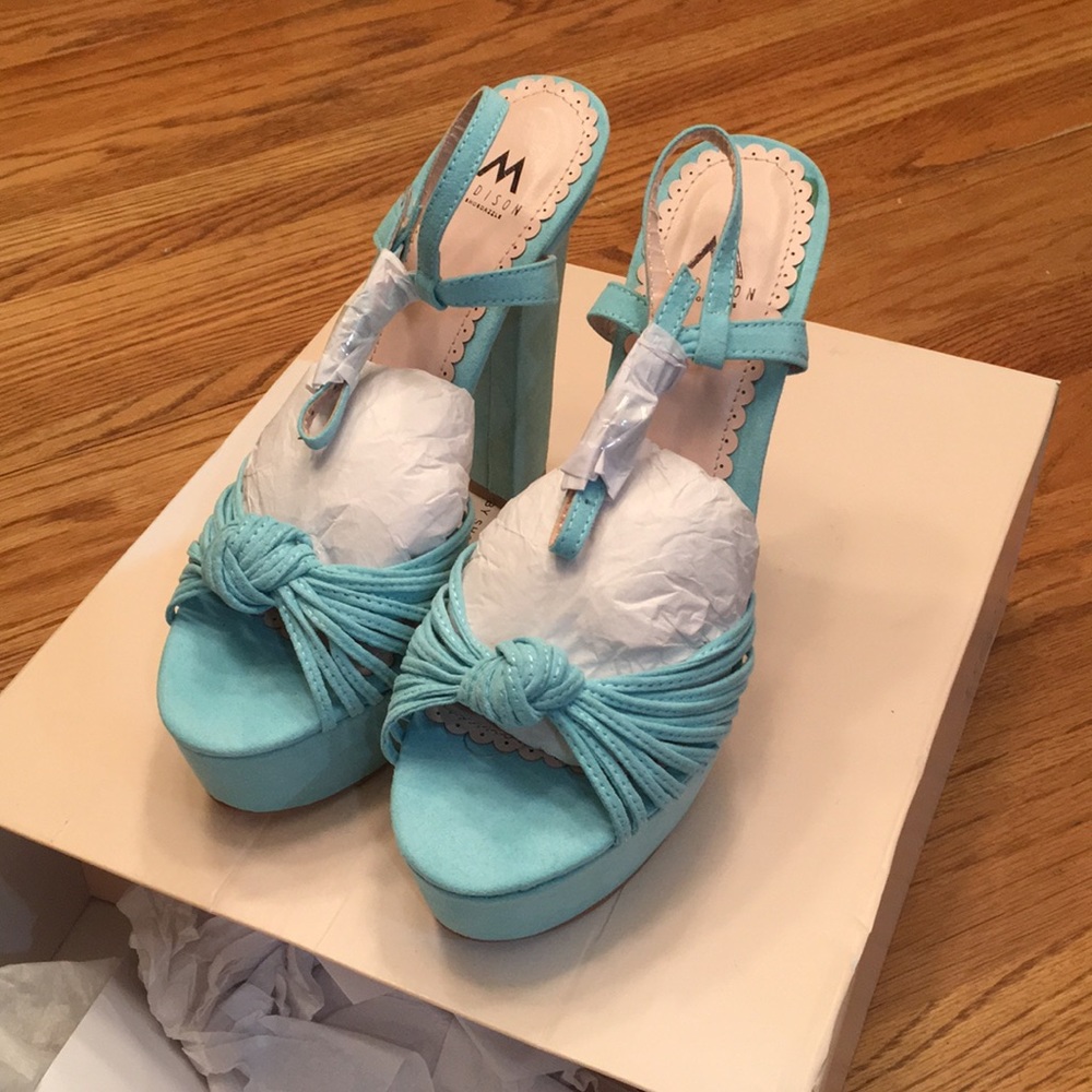 Madison by Shoedazzle. Never been worn.